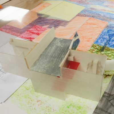 photo d'une maquette en construction